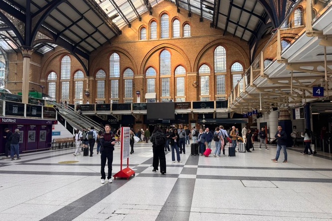 Central London hit by mass power cut with 32 postcodes affected