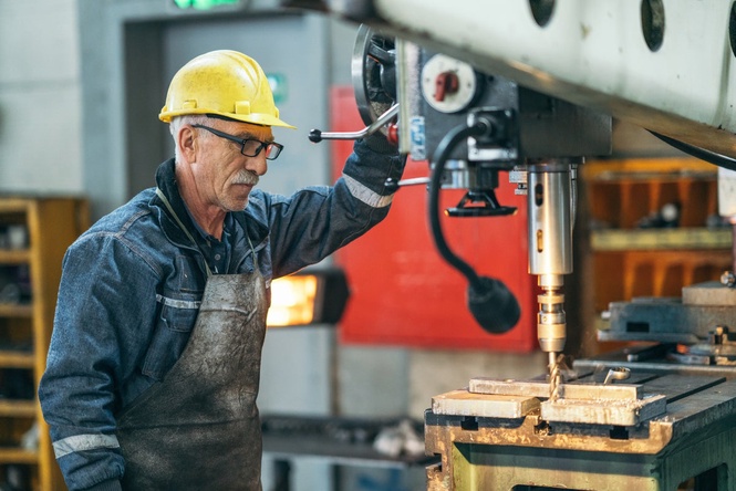 Workers fear they’ll have to work five more years than they want to before retirement