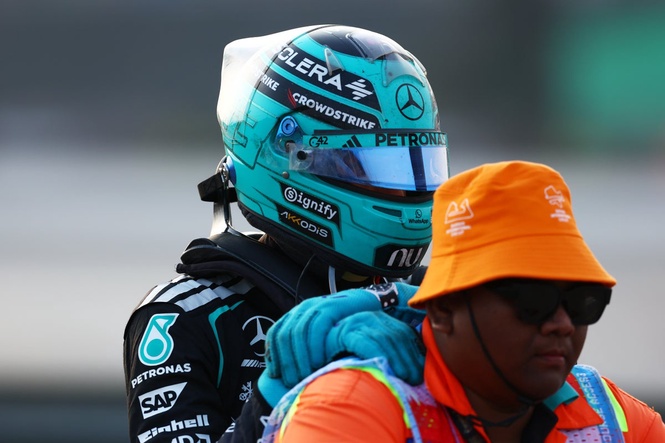 George Russell to start Singapore GP from back of grid as title hopes fade