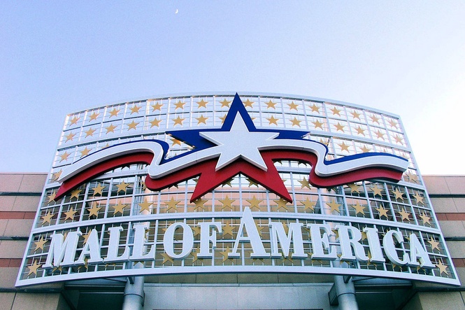 FBI arrests Minnesota teen who planned ISIS-inspired Mall of America attack