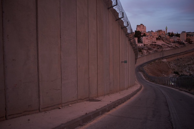 Israel says British Consulate in east Jerusalem has ceased to function and 20 diplomats will leave