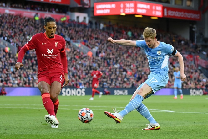 How Liverpool’s clash with Manchester City casts awkward new light on Premier League’s big-money model