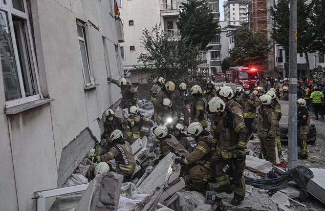 Two dead and several trapped under rubble after flat collapses in Istanbul