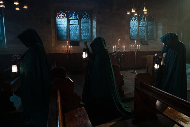 Banished star breaks down in tears after uncovering Celebrity Traitors