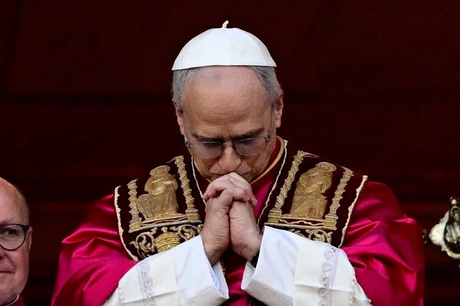 Pope Leo diagnosed with cancer after surgery to remove lower lobe of lung