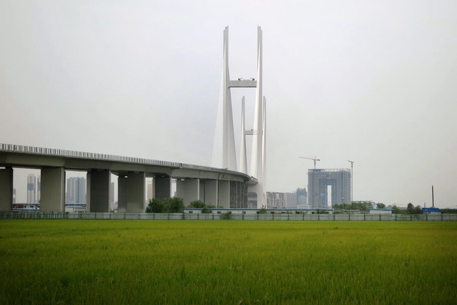 New bridge linking China and North Korea will open more than a decade late
