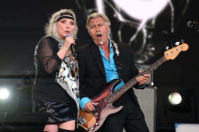 Blondie returns with first album in 10 years