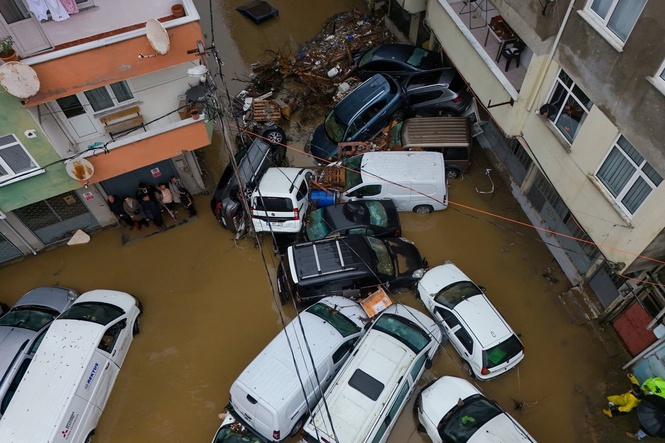 Is it safe to travel to Turkey? Deadly flooding prompts Foreign Office update