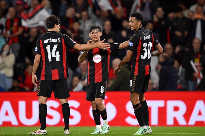 Bournemouth make history with Europa League win against Sturm Graz