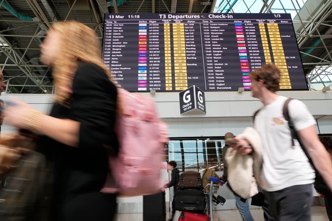 Italy's air traffic cut 50% after network problems as delays spread nationwide
