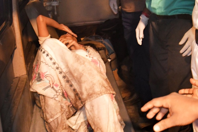 Stampede at a popular Hindu festival in eastern India kills 19