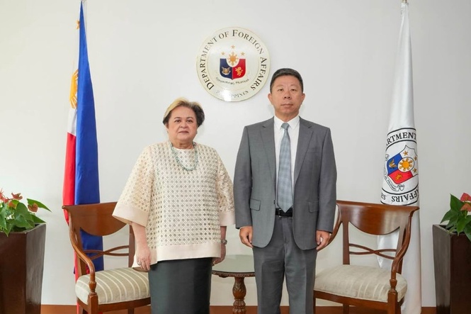 Philippines summons Chinese ambassador to protest remarks it says threatened force