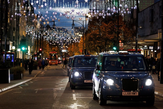 Judge throws out case against Uber brought by 13,000 London cab drivers