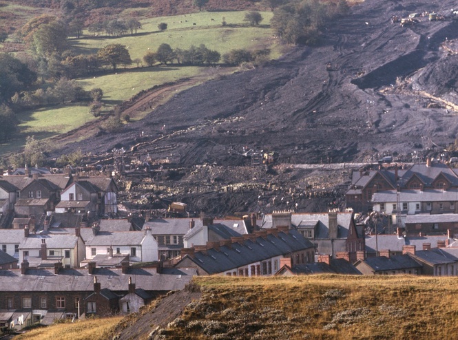 23 pictures that show the devastation caused 60 years ago by the Aberfan Disaster