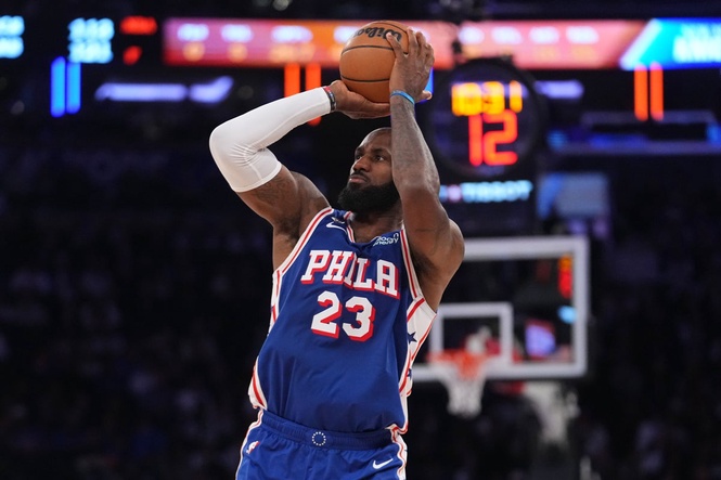 LeBron James makes winning debut for 76ers against the Knicks