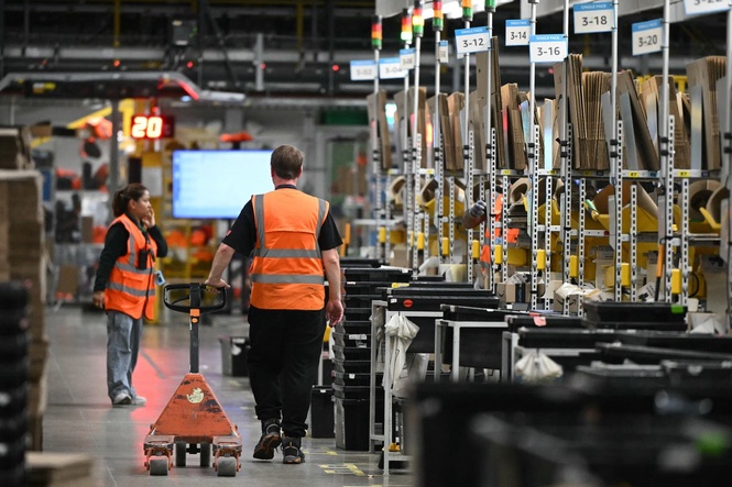 Amazon to create 30,000 jobs for young people to solve Neets crisis