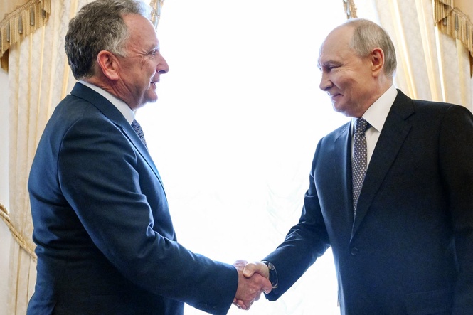 Ukraine-Russia war latest: Trump’s peace envoy calls Putin a ‘humanitarian’ hours after his forces kill two pensioners