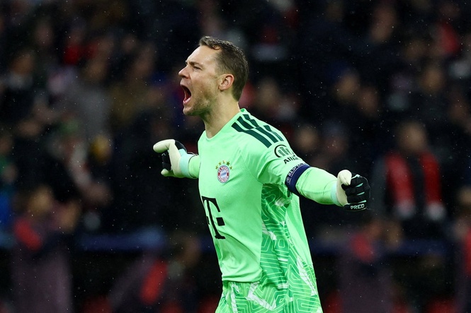 Bayern Munich v Arsenal LIVE: Neuer and Raya trade sublime saves in Champions League cracker