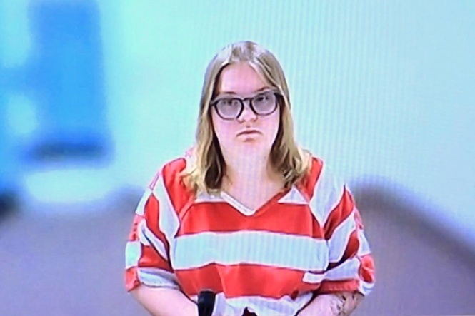 Idaho prosecutor says he'll seek the death penalty for a mom charged with murder in twins' deaths