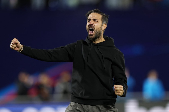 Cesc Fabregas admits telling Como to ‘slow down’ in thrashing of Man United