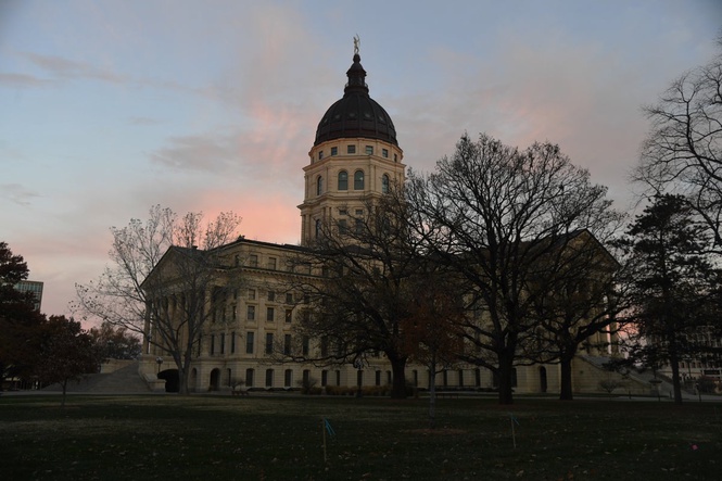 City in Kansas is so desperate for residents that they are paying people to move there