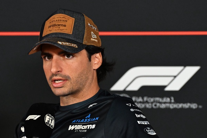 F1 star raises doubts over 'premature' Middle East season finale plan