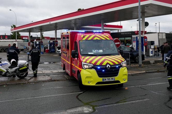 Terror probe launched after person shot dead in suspected Islamophobic attack in Paris