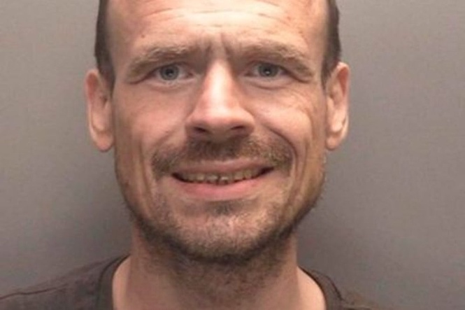 Manhunt to trace prisoner who absconded from medical facility
