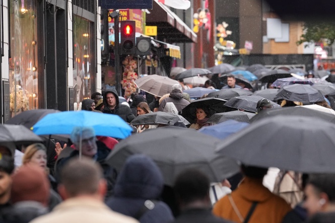 Storm Boelo: Travel disrupted and events cancelled as UK hit by wind and rain