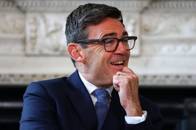 Labour on course for big majority as Reform UK support drops