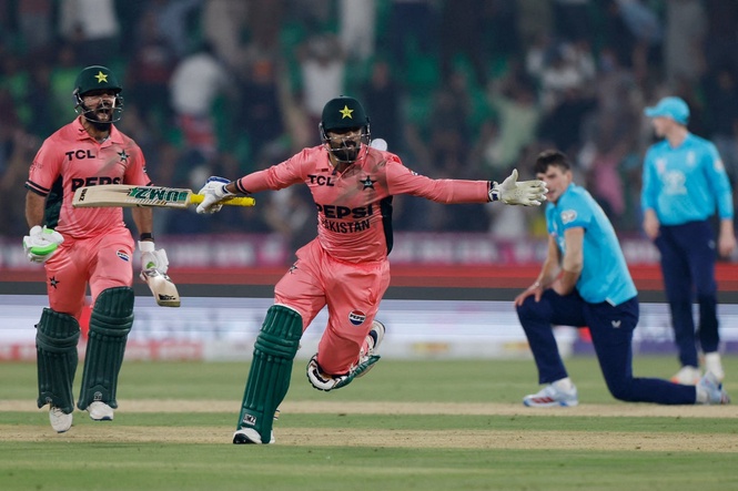 England stunned by Shadab Khan heroics as Pakistan pull off remarkable heist