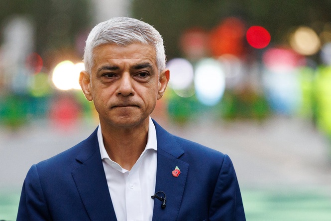 Budget paves way for Sadiq Khan’s Tube line extension
