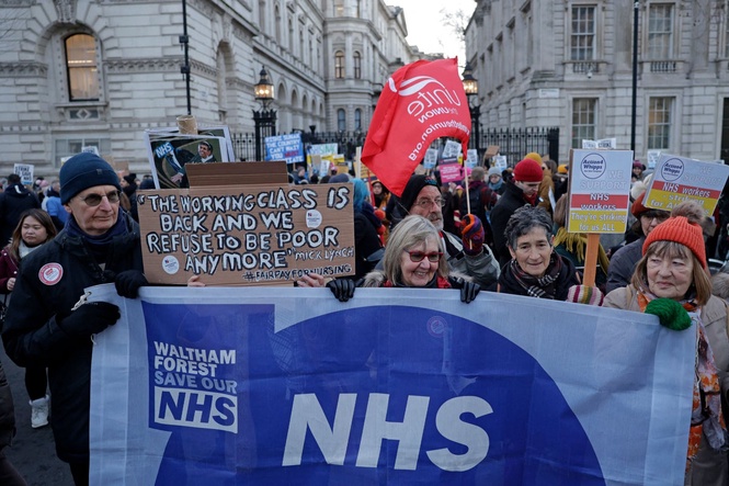 What you need to know about new NHS doctors strike