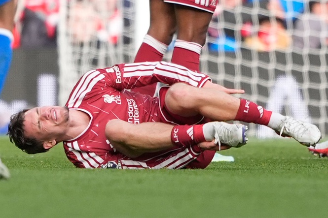 Florian Wirtz faces Liverpool fitness race as he battles ankle injury