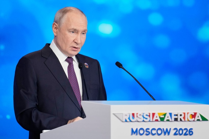 Putin sings Elon Musk's praises week after Ukraine Starlink access was cut