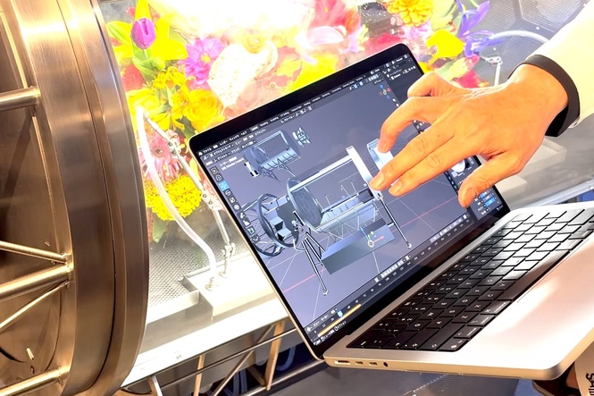 MacBook Pro with touchscreen first impressions: Tapping your laptop display is not even the most exciting bit