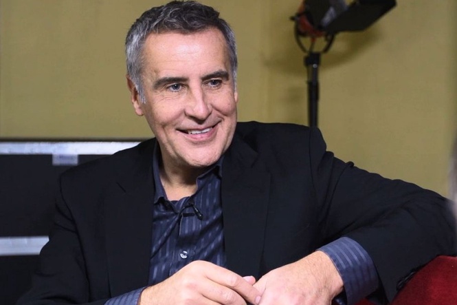 Dermot Murnaghan dies aged 68 after prostate cancer battle