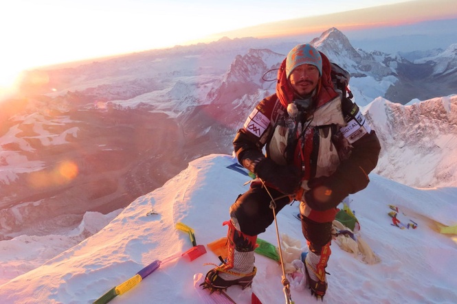 Renowned climber Nirmal Purja among 10 missing after avalanche strikes Pakistan peak