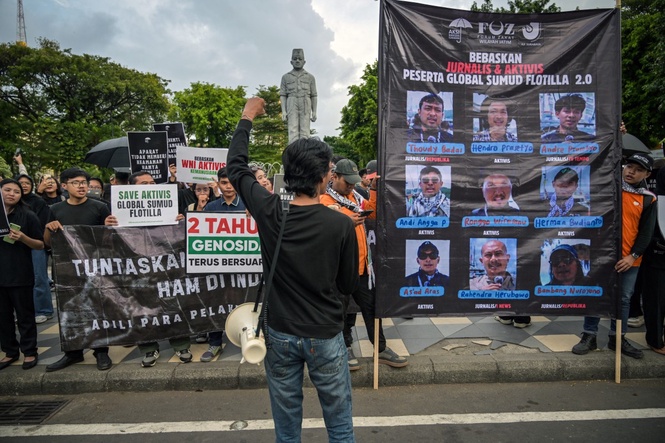Malaysia, Indonesia Gaza Flotilla Activists Move Toward Return