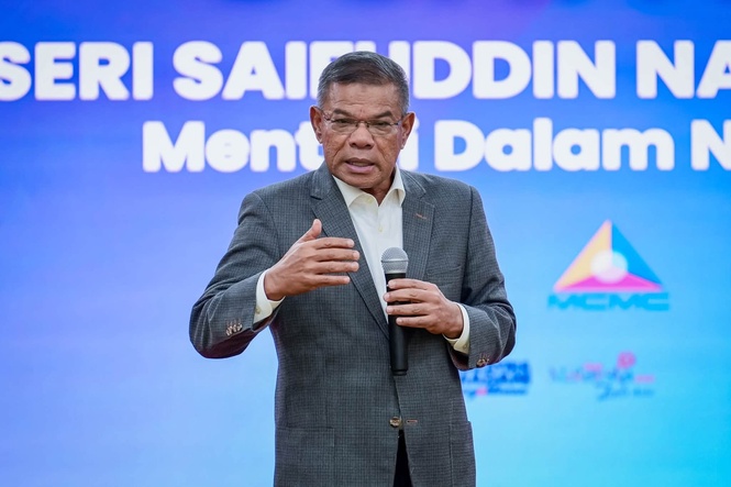 Saifuddin Denies Claims Of Mass Citizenship For Foreign Nationals