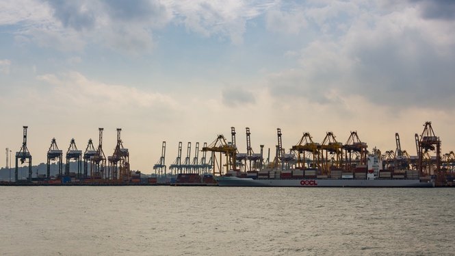 AI-Fuelled Electronics Surge Helps Singapore Non-Oil Exports Jump 46.2%