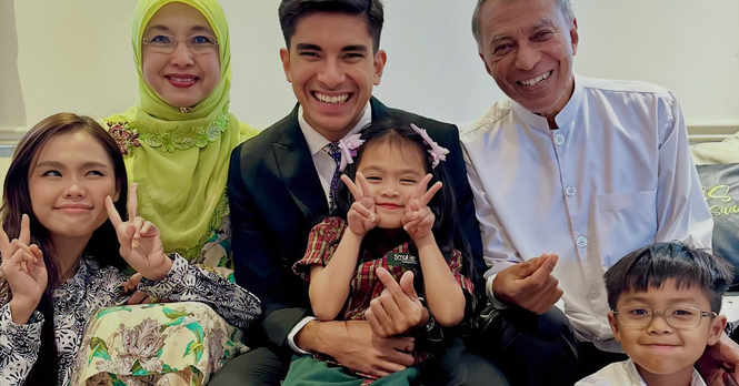 Syed Saddiq meluahkan rasa syukur dengan keputusan mahkamah.