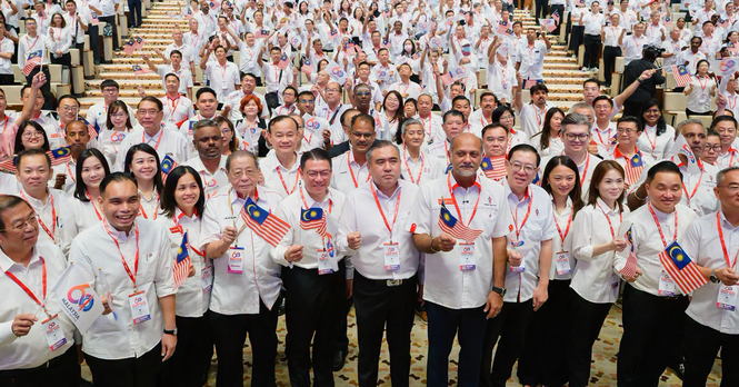 Perwakilan DAP mengundi untuk menentukan kedudukan parti dalam Kerajaan Persekutuan pada Persidangan Parti 2026