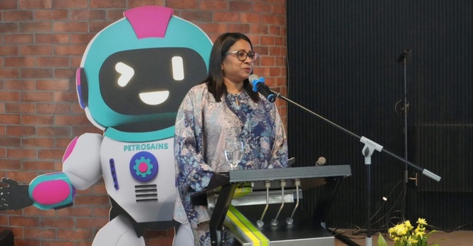 Image from: Petrosains Hosts Strategic Media Engagement Showcasing Immersive Science Storytelling and Iconic SkyXperience