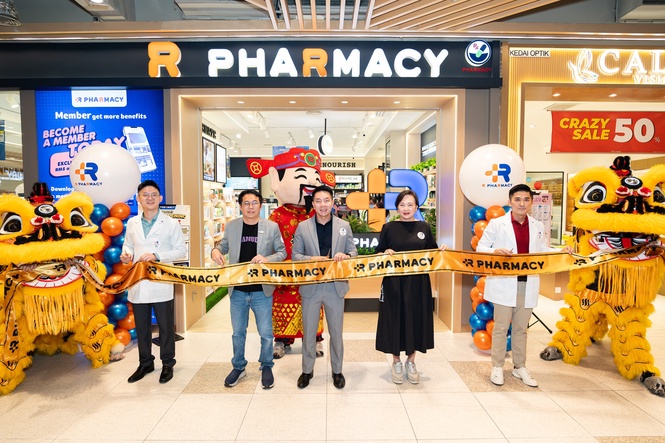 Image from: R Pharmacy Unveils Its 28th Outlet at Sunway Velocity Mall