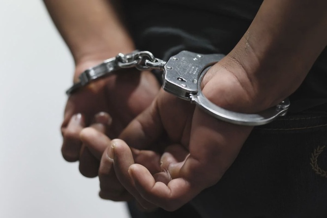 Image from: Three held for selling fake medical leave certificates in Pekan