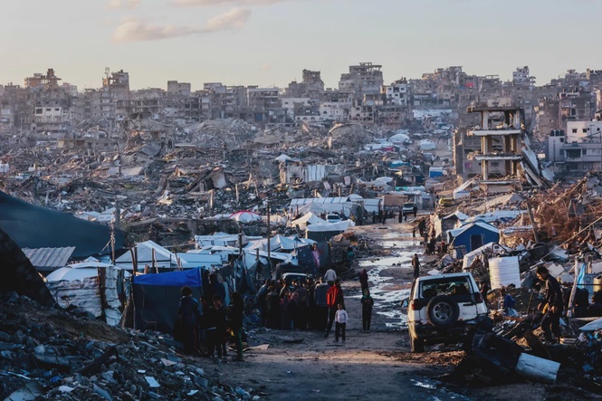 Image from: Gaza reconstruction bodies to meet in Cyprus next week