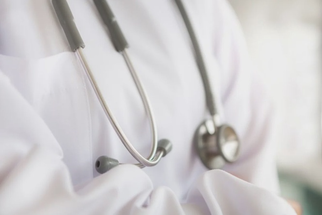 Image from: MOH warns against unlicensed healthcare services