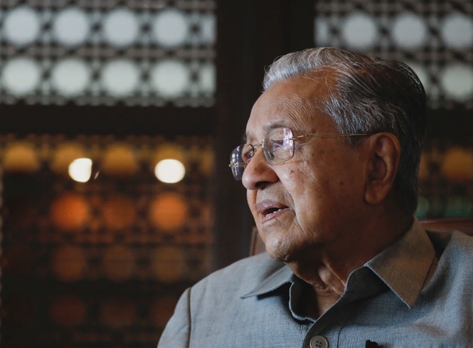 Image from: Cabinet ministers wish Dr Mahathir a happy 101st birthday