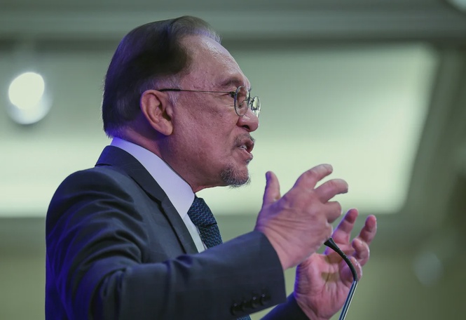 Image from: PM unveils RM5 billion guarantee, e-invoicing relief for MSMEs